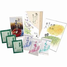 ●ハコ約15×23×4.8cm・重量=約163g●焼海苔(全形5枚)・味付海苔(塩・梅・わさび)各(6切6枚)×各1・かごめ昆布お吸い物6g×3【小麦・えび・かに】